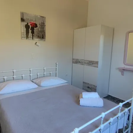 Tramonto Nel Delfini Apartment Kini Exterior photo