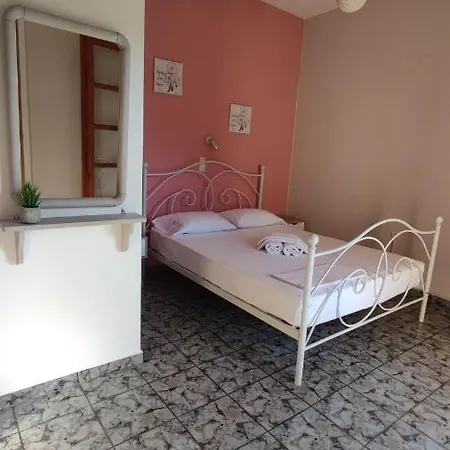 Tramonto Nel Delfini Apartment Kini Exterior photo